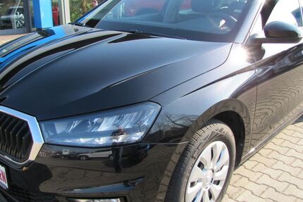 Skoda Fabia 20.600 km 18.490 &euro; Altenburg 04600