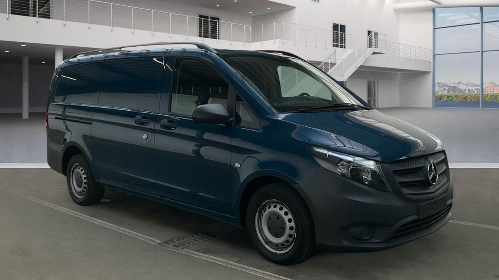 Mercedes-Benz Vito 211.300 km 14.580 &euro; Fulda 36043