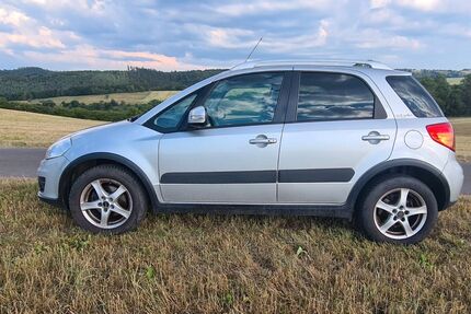 Suzuki SX4 98.903 km 7.600 &euro; Königsee 07426