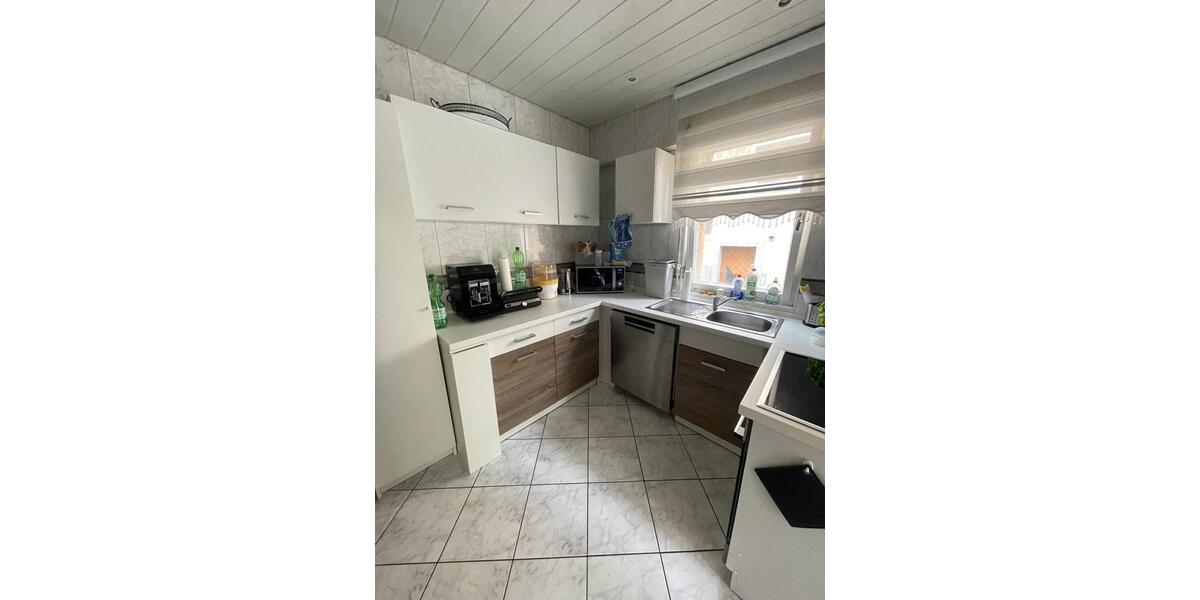 Erdgeschoßwohnung Stuttgart Zuffenhausen - 3.5 Zimmer, 80 m&sup2;, 1.450&euro; | Angebot:26676199