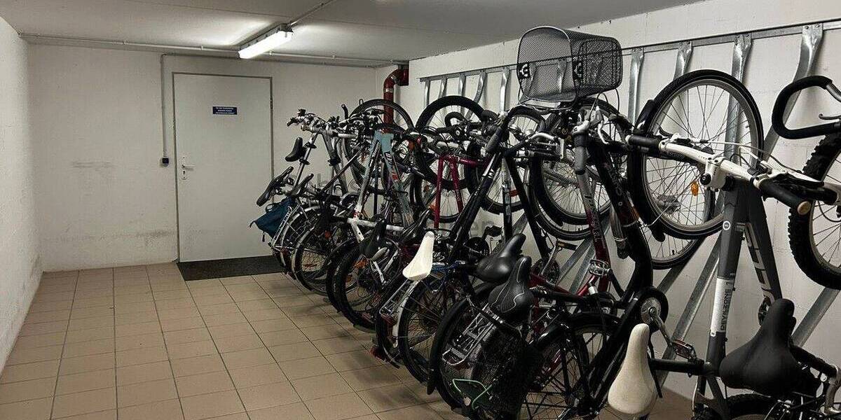 Etagenwohnung Ilmenau - 3 Zimmer, 80 m&sup2;, 150.000&euro; | Angebot:26920477
