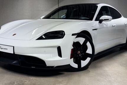 Porsche Taycan 9.900 km 158.890 &euro; Raubling 83064