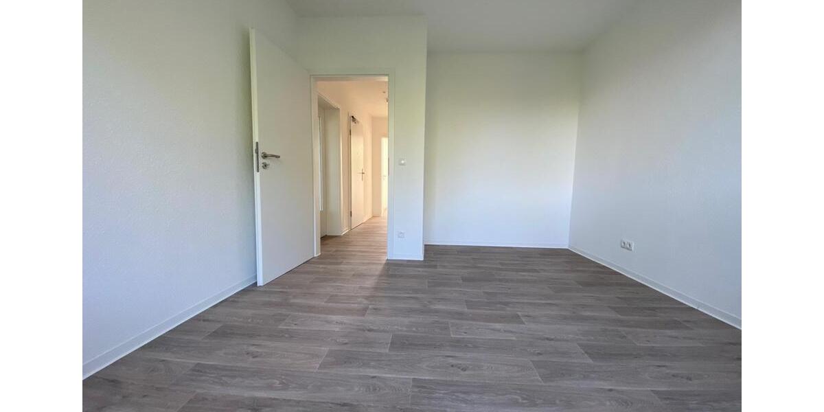 Erdgeschoßwohnung Staßfurt - 2 Zimmer, 49 m&sup2;, 396&euro; | Angebot:26366810