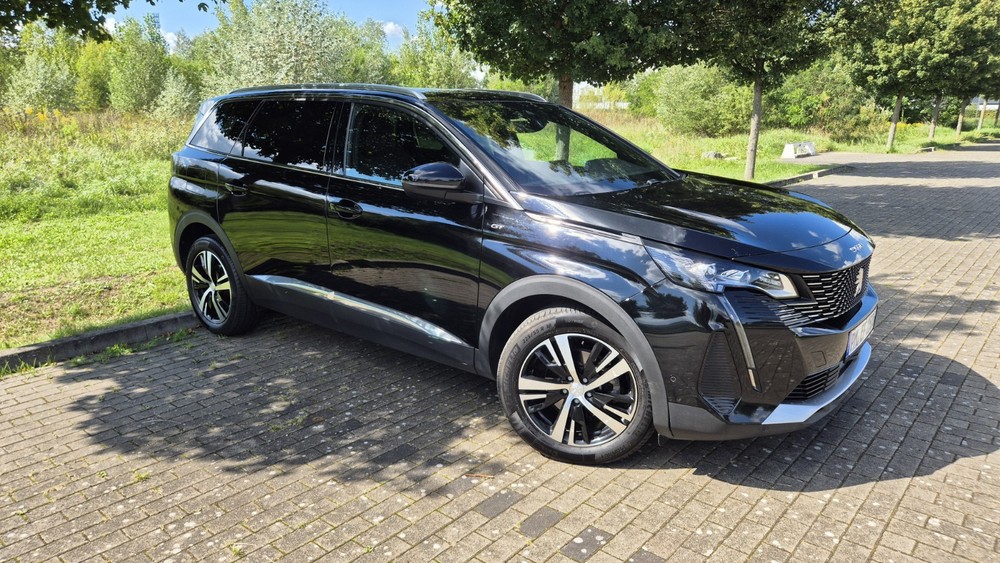 Peugeot 5008 71.000 km 27.500 € Berlin 10178