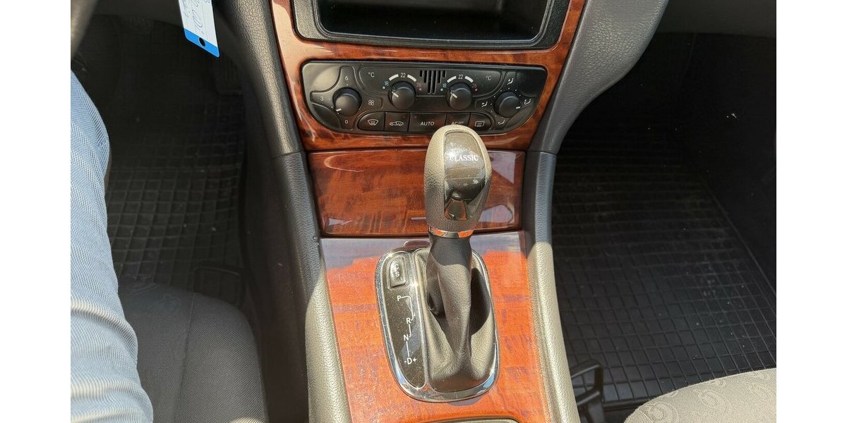 Mercedes-Benz C 220 CDI Automatik SHZ Tempomat 295.700 km 2.650 &euro; Altdorf 84032