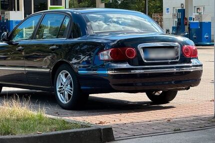 Kia Opirus 208.000 km 2.700 &euro; Berlin 13347