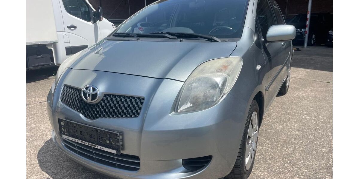 Toyota Yaris 212.500 km 2.399 &euro; Herbolzheim 79336