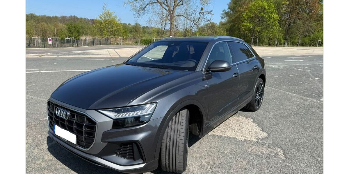 Audi Q8 128.225 km 49.999 &euro; Braunschweig 38106
