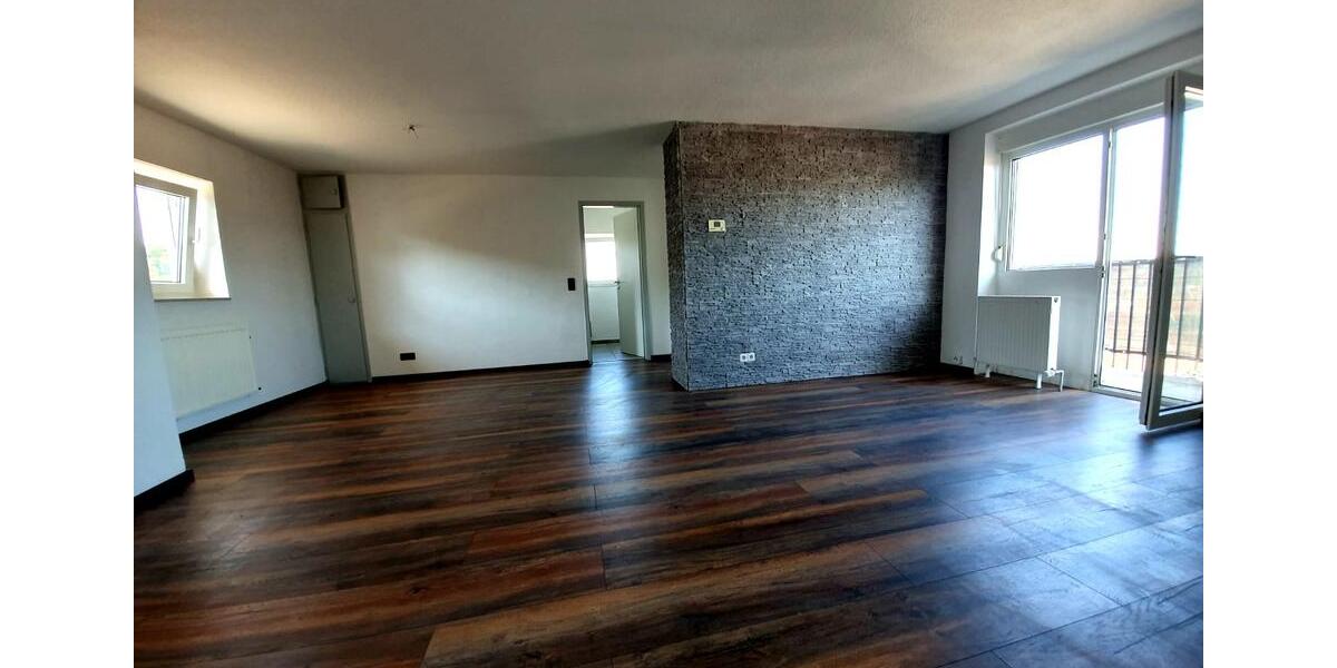 Tolles Penthouse in zentraler Lage in Kaiserslautern! 2 zimmer
