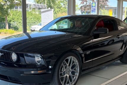 Ford Mustang 73.000 km 18.300 &euro; Barsinghausen 30890