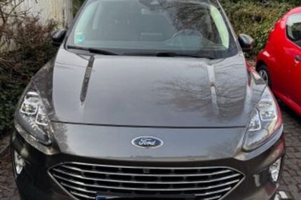 Ford Kuga 95.000 km 19.800 &euro; Attendorn 57439