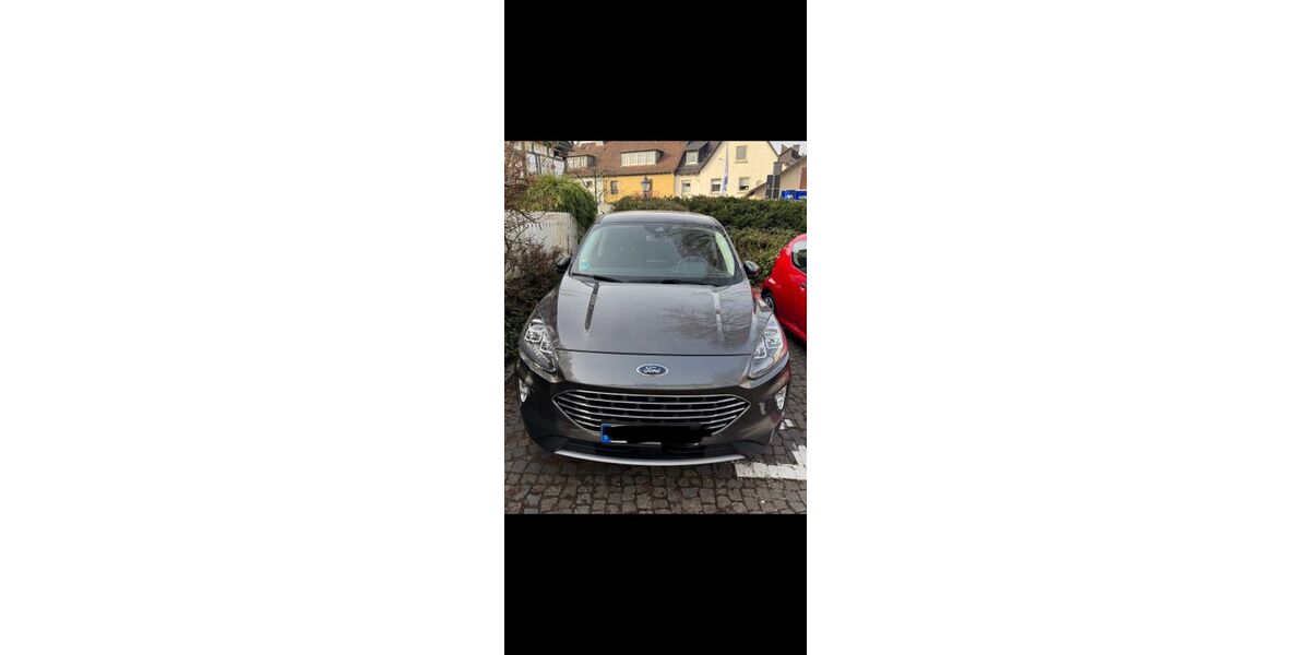Ford Kuga 95.000 km 19.800 &euro; Attendorn 57439