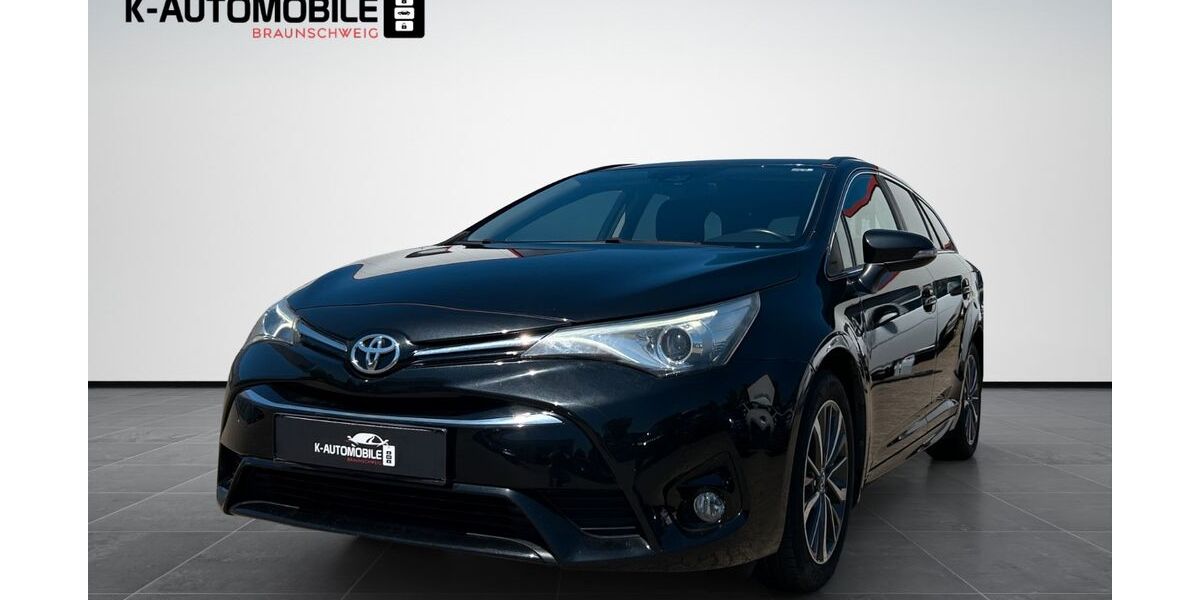 Toyota Avensis 107.200 km 13.999 &euro; Braunschweig 38112