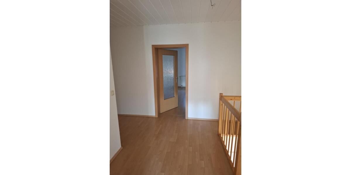 Maisonettenwohnung Gommern - 2 Zimmer, 65 m&sup2;, 358&euro; | Angebot:21568806