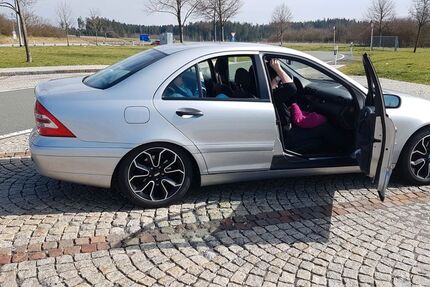 Mercedes-Benz C 180 70.000 km 5.499 &euro; Bad Füssing 94072