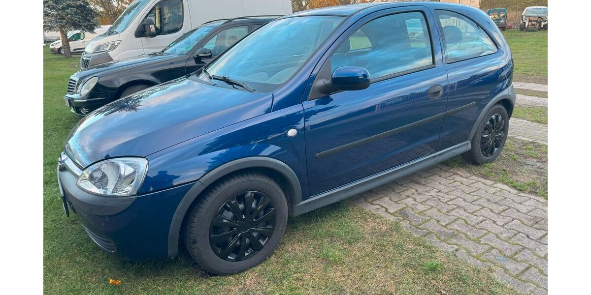 Opel Corsa 159.000 km 2.790 &euro; Rathenow 14712