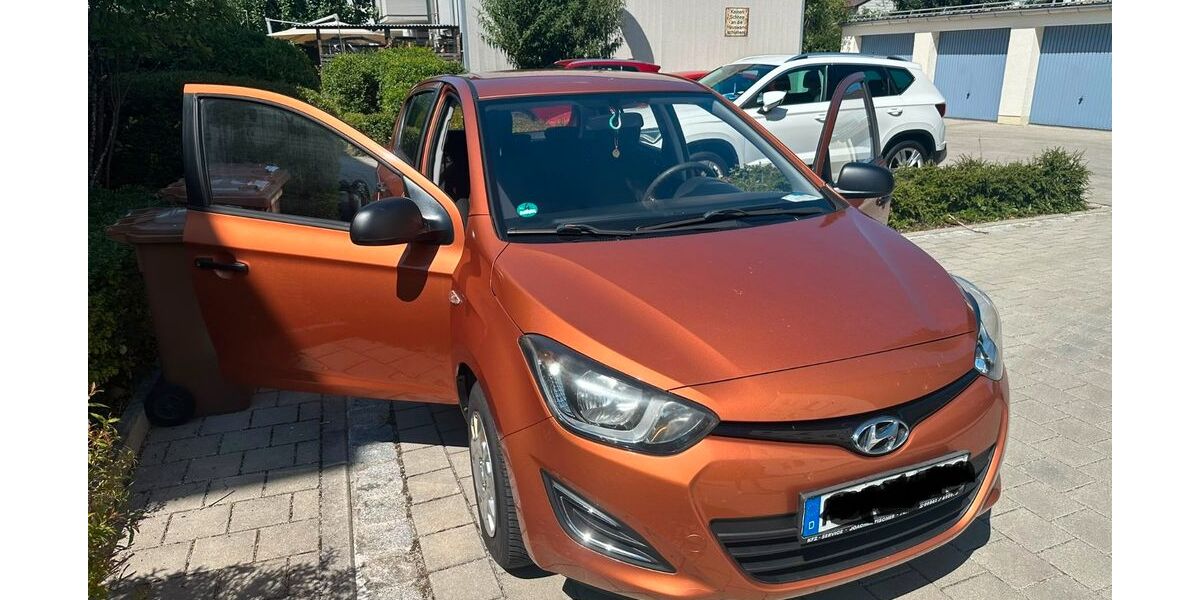 Hyundai i20 227.000 km 2.899 &euro; Neuried 82061