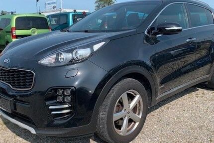 Kia Sportage 93.423 km 14.890 &euro; München 81827