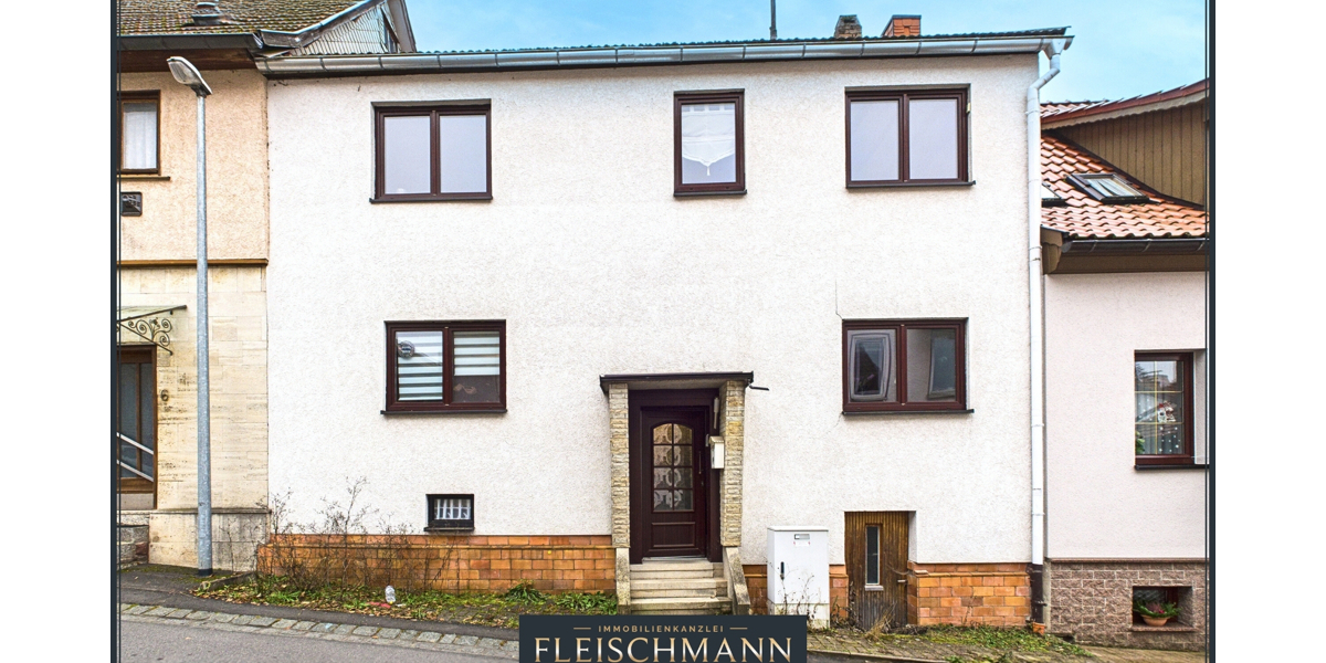 Charmantes Zuhause: Historisches Fachwerk, modernisiert, mit offener Küche - Reihenmittelhaus Steinbach-Hallenberg Hallenberg | Angebot:25856943