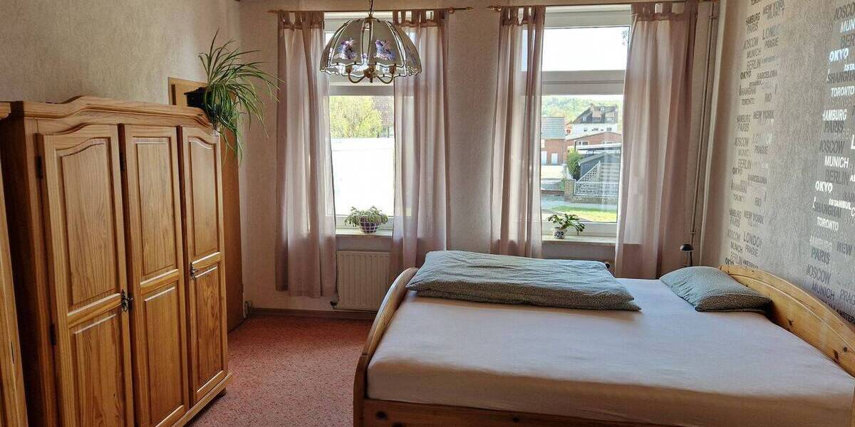 Mehrfamilienhaus, Wohnhaus Grasleben - 7 Zimmer, 185 m&sup2;, 190.000&euro; | Angebot:26703004
