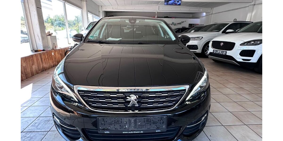 Peugeot 308 180.000 km 7.500 &euro; Bonn 53119