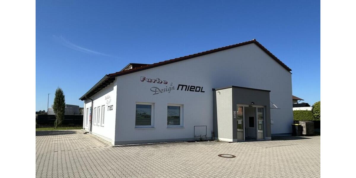 *Zentrale Lage* Vielseitig nutzbare Gewerbeeinheit mit acht Außenstellplätzen und Gartenfläche zimmer