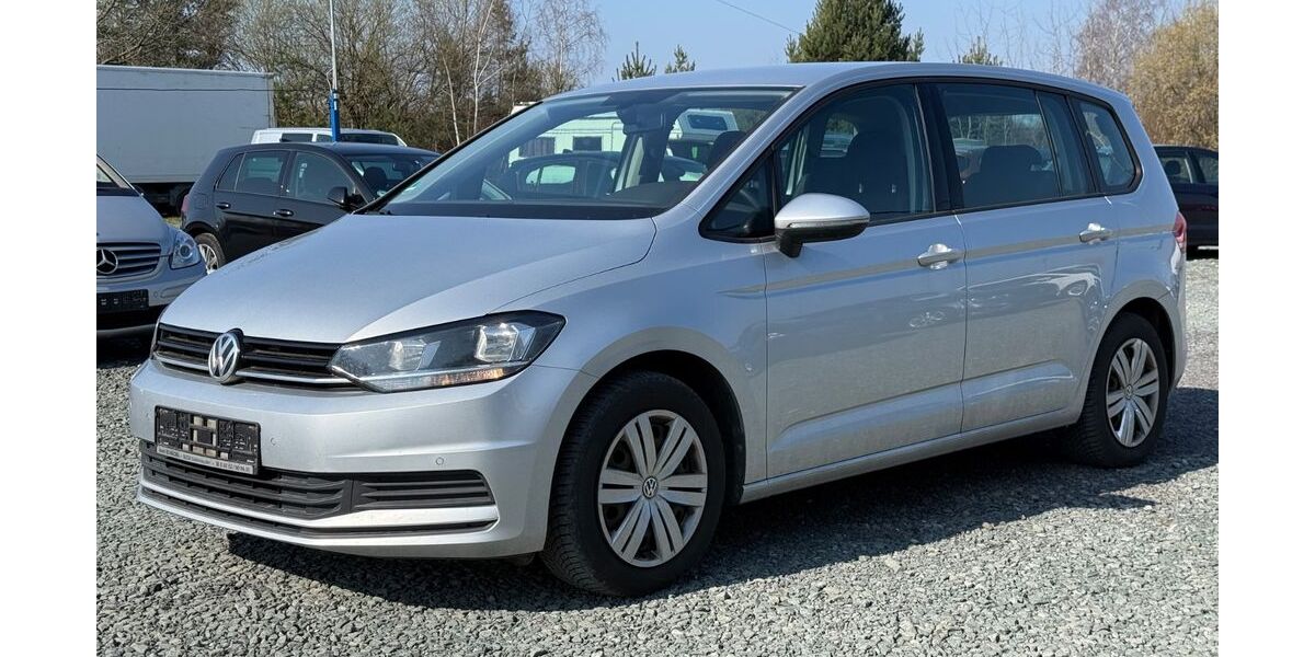 VW Touran 128.496 km 12.999 &euro; Hermsdorf/Schleifreisen 07629