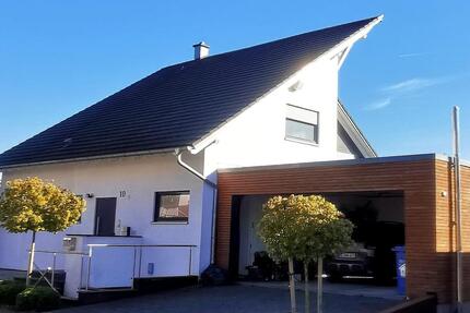 Haus Burgrieden - 7 Zimmer, 250 m&sup2;, 829.000&euro; | Angebot:27194790