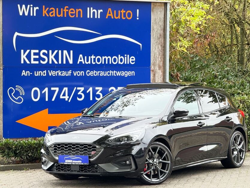 Ford Focus 65.000 km 21.990 € Ahlen 59227