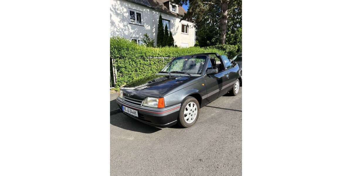 Opel Kadett 80.000 km 6.000 &euro; Kassel, documenta-Stadt 34128