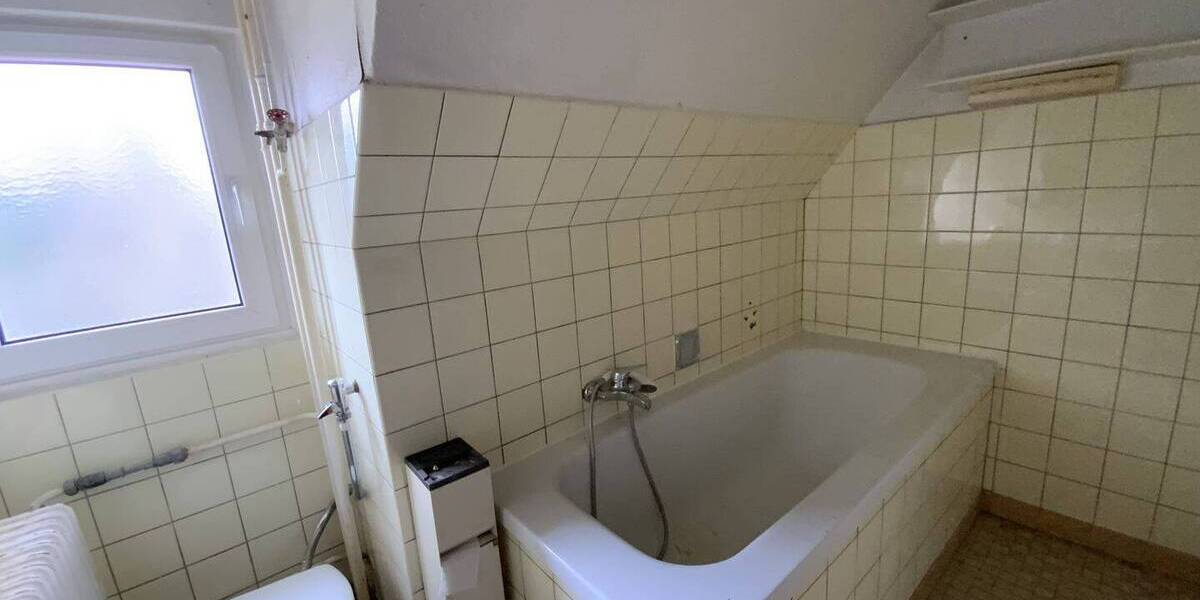 Einfamilienhaus Forchheim - 7 Zimmer, 135 m&sup2;, 394.000&euro; | Angebot:26190019