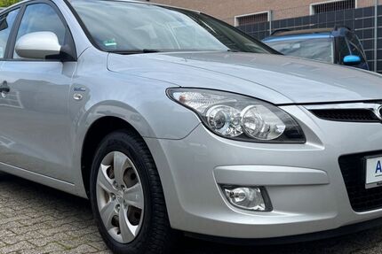 Hyundai i30 141.700 km 3.990 &euro; Köln 50858