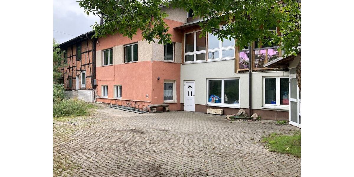 Einfamilienhaus Coswig (Anhalt) - 20 Zimmer, 1.800 m&sup2;, 650.000&euro; | Angebot:26888679