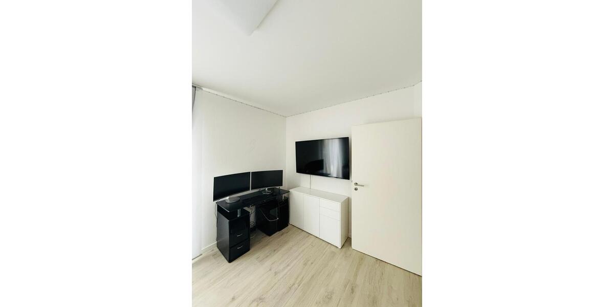 Etagenwohnung Schonungen Forst - 4 Zimmer, 150 m&sup2;, 395.000&euro; | Angebot:26223961