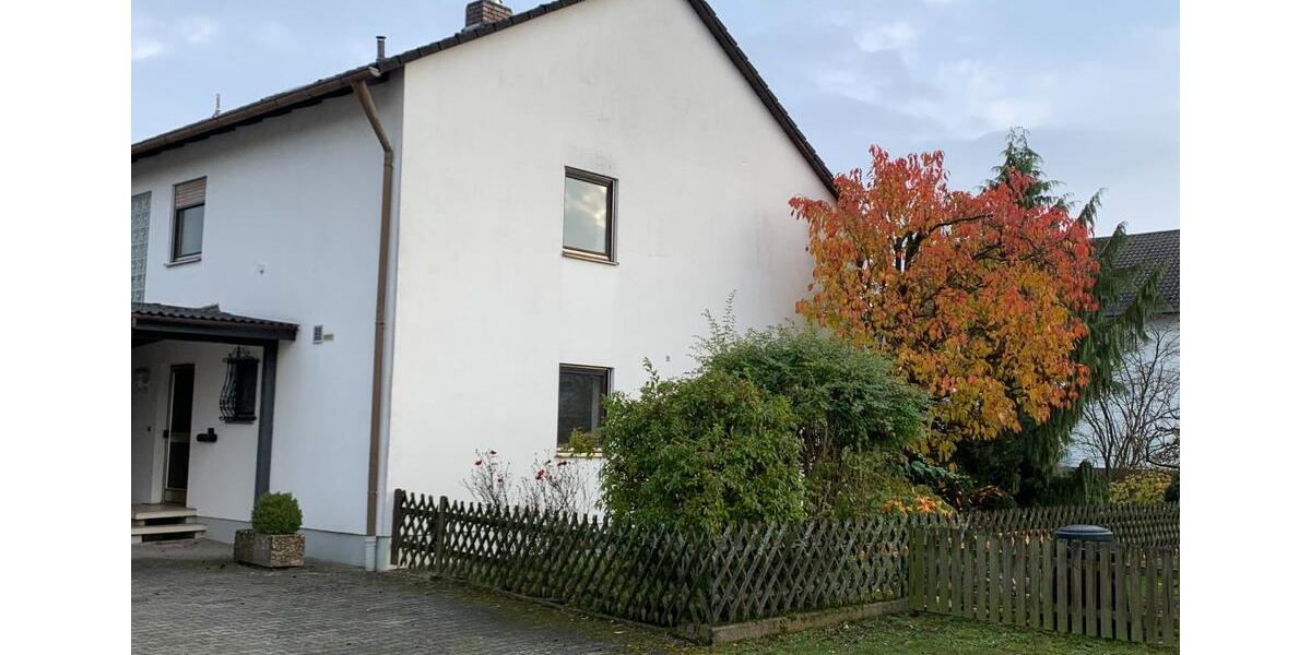 Einfamilienhaus Regensburg Brandlberg - 8 Zimmer, 152 m&sup2;, 740.000&euro; | Angebot:24689661