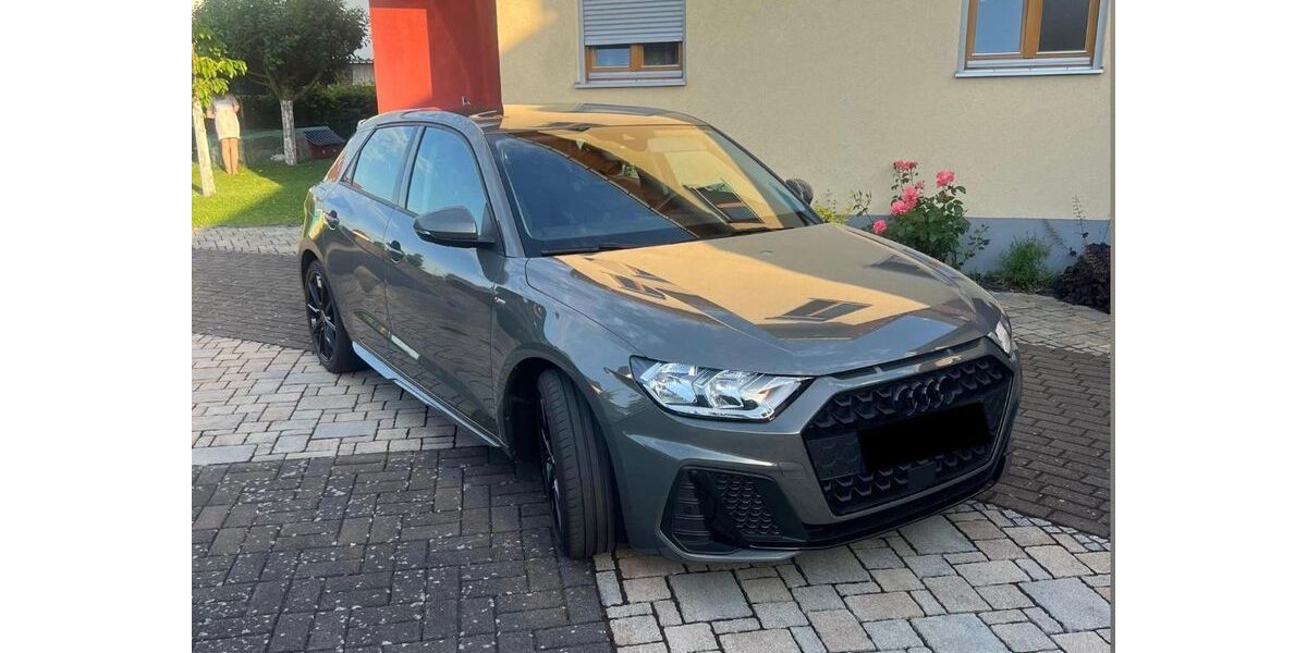 Audi A1 53.200 km 19.700 &euro; Hünfeld 36088