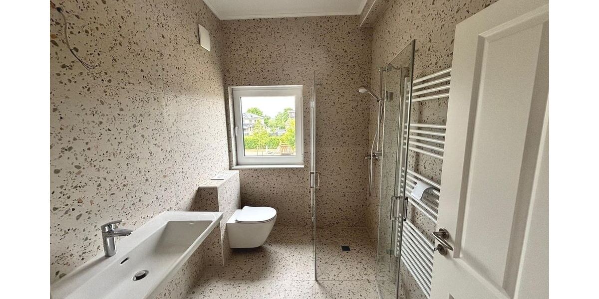 Nachhaltig, ökonomisch und luxuriös Wohnen - Doppelhaushälfte Ennigerloh | Angebot:24660034