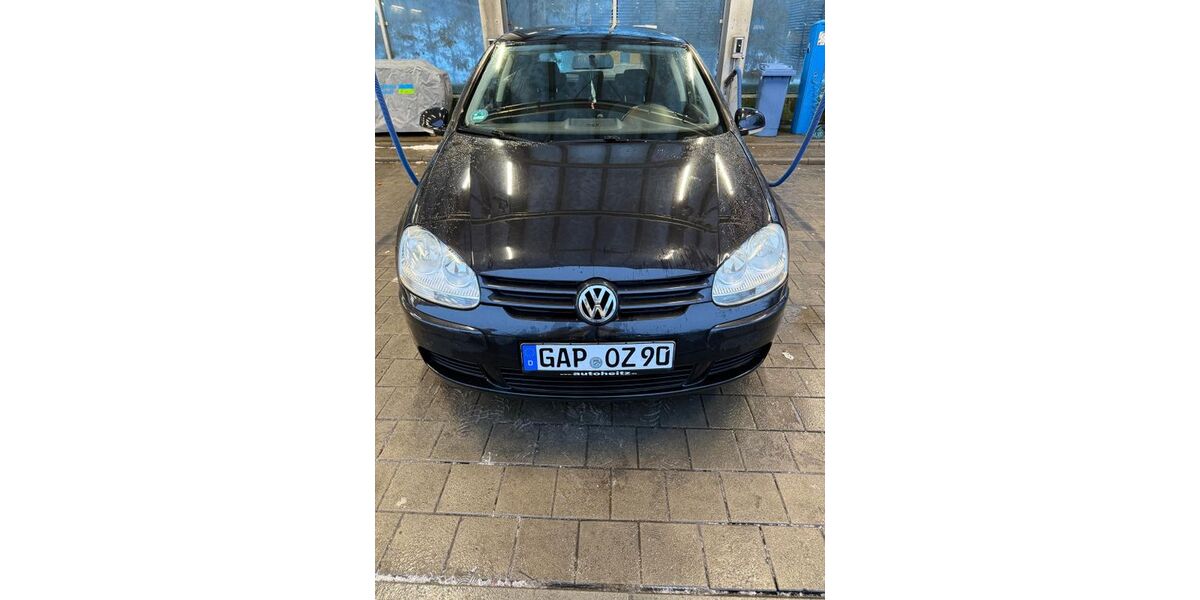 VW Golf 264.000 km 1.500 &euro; München 81671