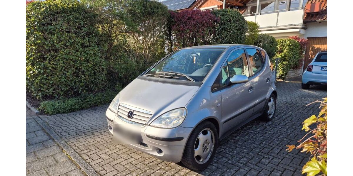 Mercedes-Benz A 190 172.500 km 2.300 &euro; Ettlingen 76275