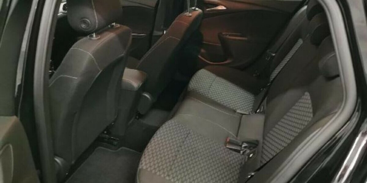 Opel Astra 1.2 ST Business Klima Navi Tempom GARANTIE 57.750 km 13.900 &euro; Erftstadt 50374