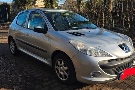 Peugeot 206 141.000 km 1.990 &euro; Hamburg 22117