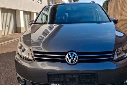 VW Touran 214.051 km 5.780 &euro; Münster 48151