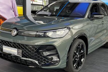 VW Tiguan 5.832 km 55.995 &euro; Wilhelmshaven 26389