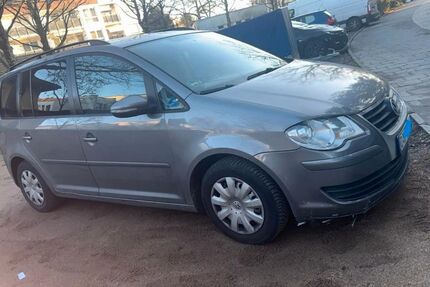 VW Touran 245.865 km 3.900 &euro; Darmstadt 64293