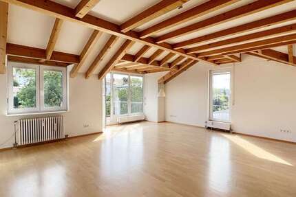 Wohnung Reutlingen - 4 Zimmer, 129 m&sup2;, 1.400&euro; | Angebot:24876226