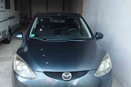 Mazda 2 196.000 km 1.400 &euro; Markdorf 88677