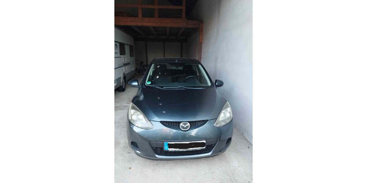 Mazda 2 196.000 km 1.400 &euro; Markdorf 88677