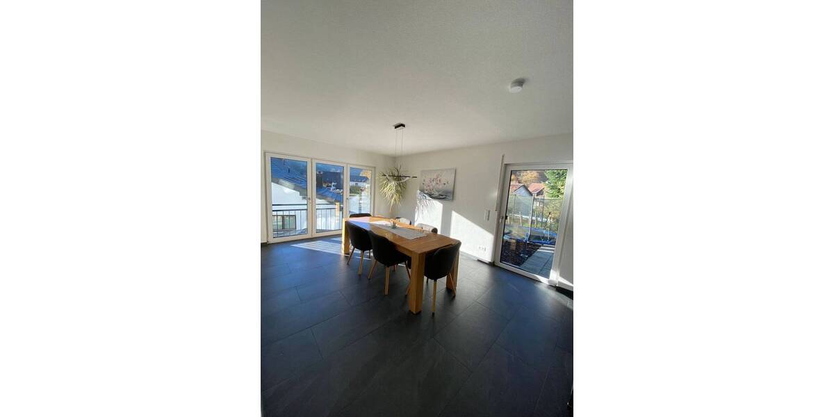 Modernes Einfamilienhaus mit Wohlfühlcharakter in Degerfelden 6 zimmer