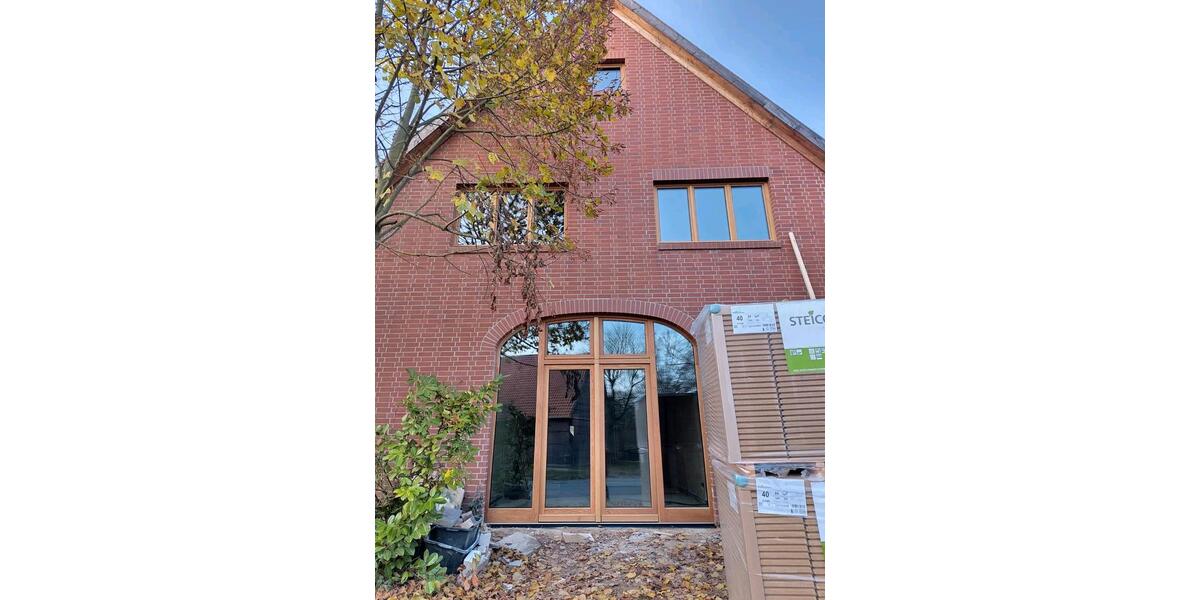 Erdgeschoßwohnung Wustrow (Wendland) - 5 Zimmer, 130 m&sup2;, 1.300&euro; | Angebot:26209894