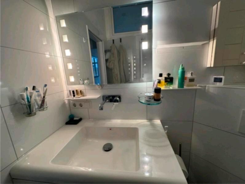 Etagenwohnung Rheinau - 2 Zimmer, 43 m&sup2;, 900&euro; | Angebot:25639838